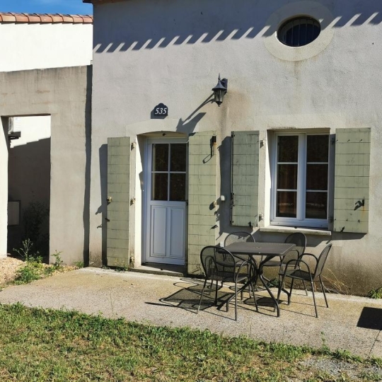  Annonces SOMMIERES : Maison / Villa | GALLARGUES-LE-MONTUEUX (30660) | 35 m2 | 76 000 € 