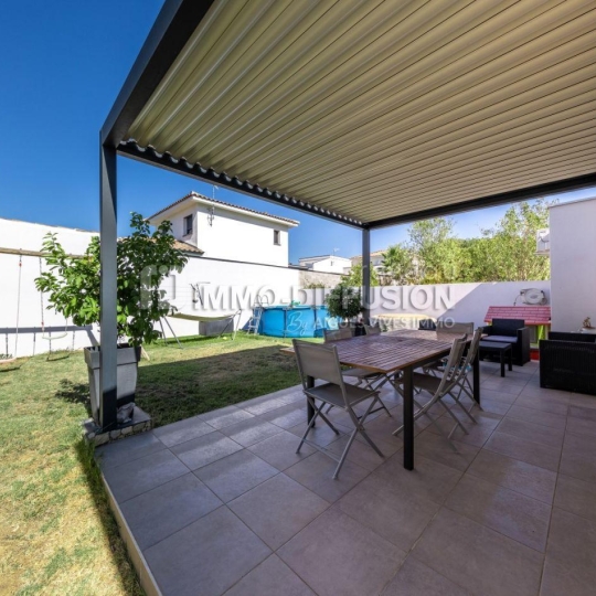  Annonces SOMMIERES : House | AIGUES-VIVES (30670) | 92 m2 | 372 000 € 