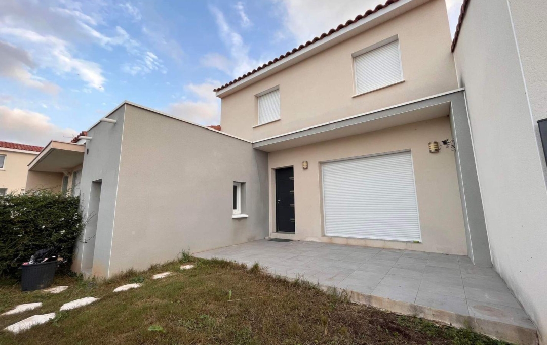 Annonces SOMMIERES : Maison / Villa | SOMMIERES (30250) | 90 m2 | 1 200 € 