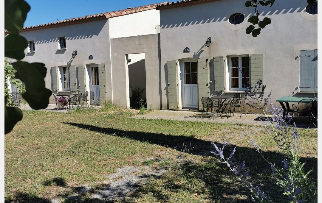 Annonces SOMMIERES : Maison / Villa | GALLARGUES-LE-MONTUEUX (30660) | 35 m2 | 76 000 € 