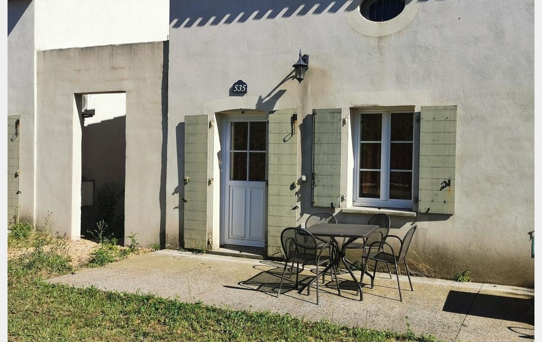 Annonces SOMMIERES : Maison / Villa | GALLARGUES-LE-MONTUEUX (30660) | 35 m2 | 76 000 € 