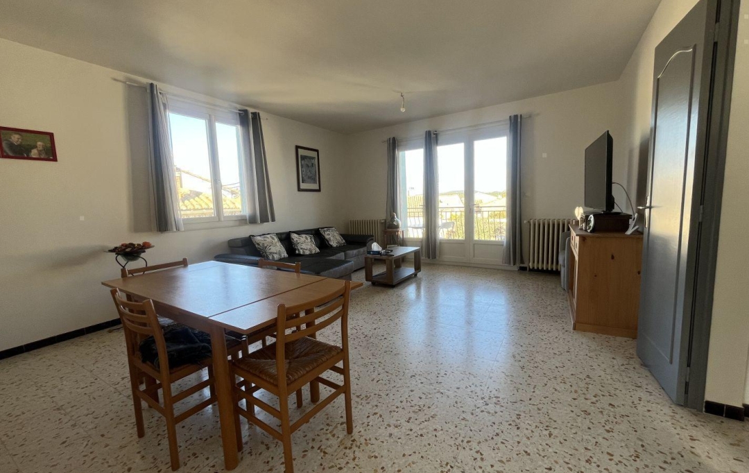 Annonces SOMMIERES : Immeuble | AIGUES-VIVES (30670) | 270 m2 | 525 000 € 