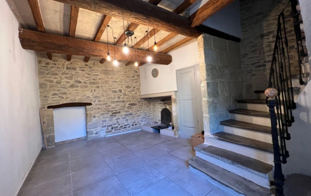 Annonces SOMMIERES : Maison / Villa | GALLARGUES-LE-MONTUEUX (30660) | 87 m2 | 249 000 € 