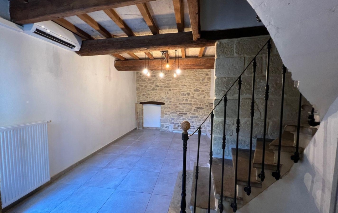 Annonces SOMMIERES : Maison / Villa | GALLARGUES-LE-MONTUEUX (30660) | 87 m2 | 249 000 € 